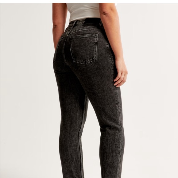 Abercrombie Curve Love High Rise Mom Jean - Picture 2 of 7